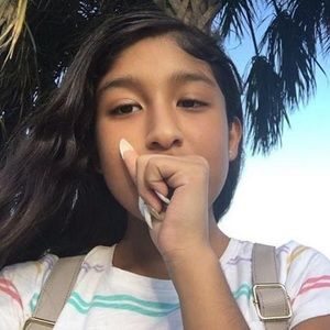 Meet your Posher, Ariana